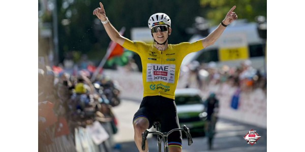 Il ritorno del Re Demone: la conquista svizzera di Pogacar e il preludio al Tour de France Il ritorno del Re Demone: la conquista svizzera di Pogacar e il preludio al Tour de France